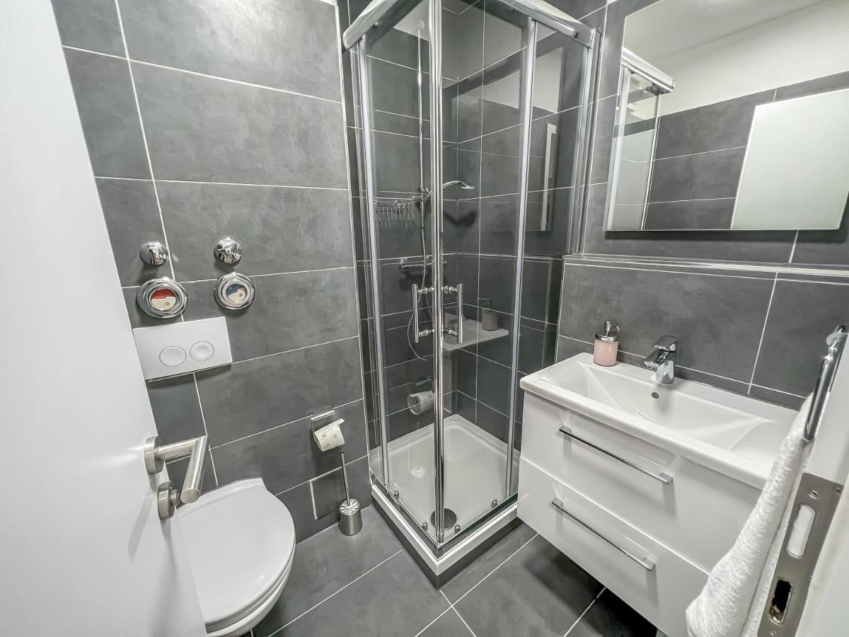 Moderne Studio Apartments In Nuernberg Экстерьер фото