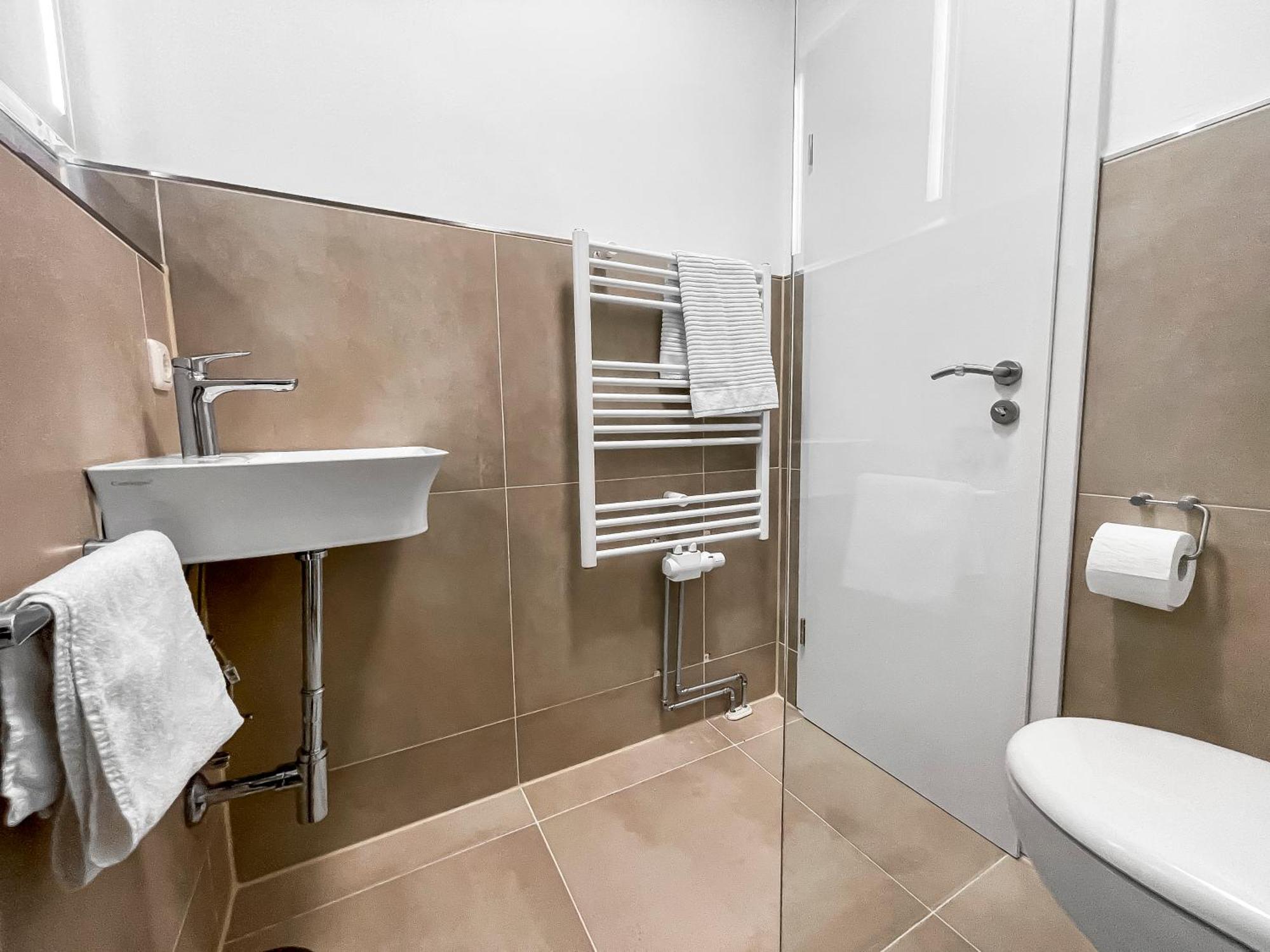 Moderne Studio Apartments In Nuernberg Экстерьер фото